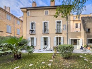  Appartement � vendre 10 pi�ces 231 m� Aix en provence