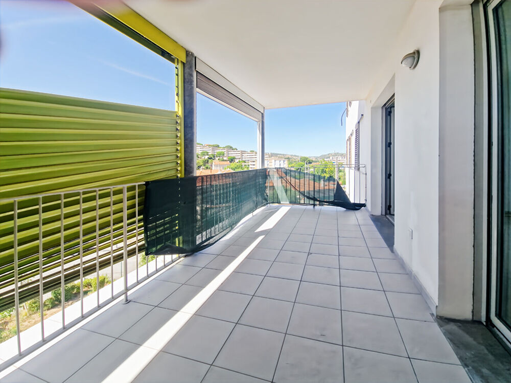 Location Appartement Appartement Marseille 4 pièce(s) 107 m² Marseille 15