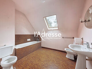 Maison à vendre 7 pièces 142 m²