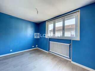  Appartement à louer 5 pièces 69 m²