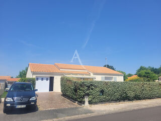  Maison à louer 4 pièces 79 m²