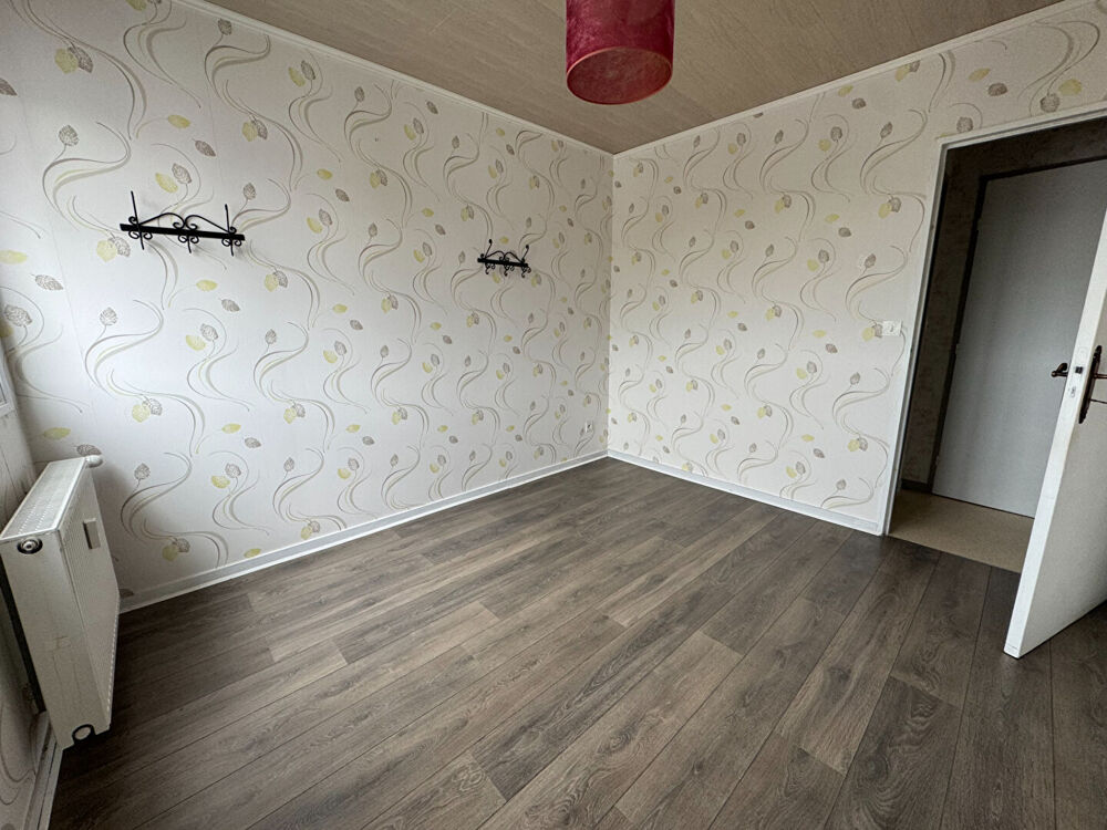 Appartement Lons-Le-Saunier 3 pièces / 2 chambres / 66 m²