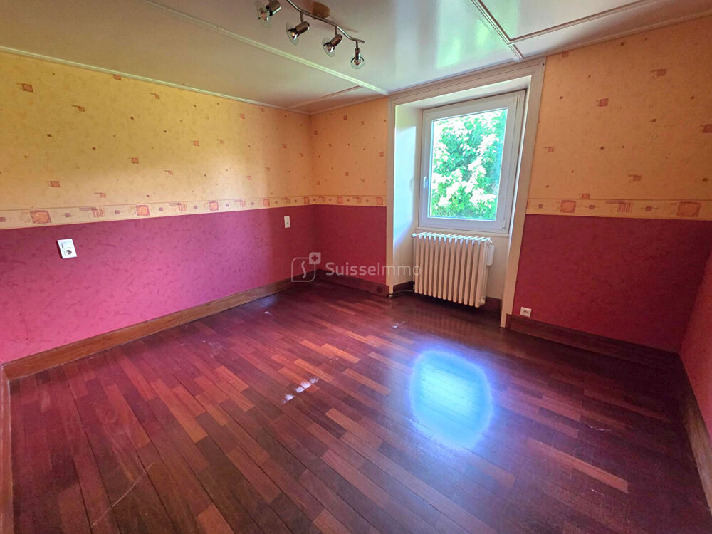 APPARTEMENT T4 84.6 m² 149000 EUROS