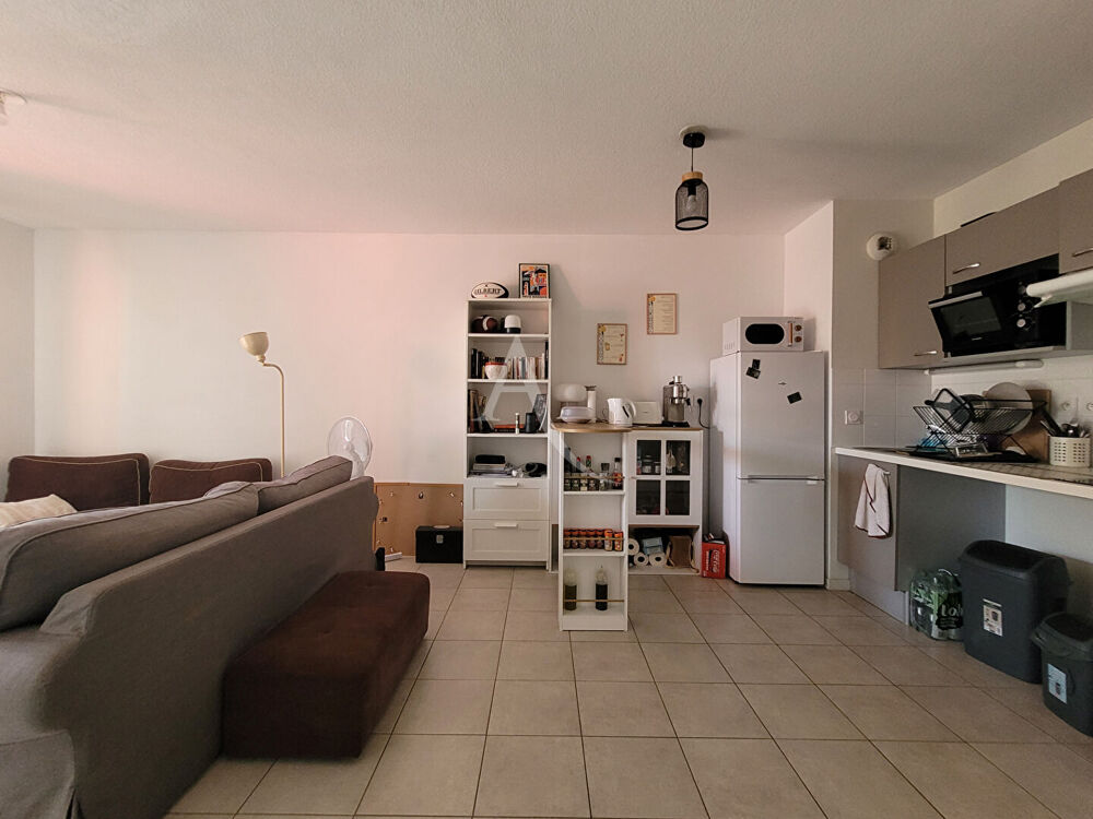 La Rochelle - Quartier La Pallice - T2 avec balcon et stationnement