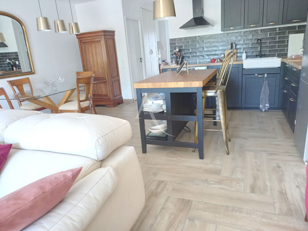 Vente Maison � VENDRE VILLA R�CENTE DE 100 M� TYPE F4 SUR TERRAIN 2 FACES Cabestany