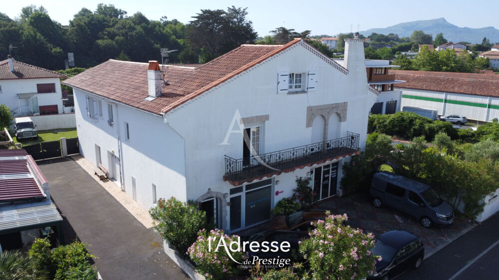   Ensemble immobilier - ZI de Layats 