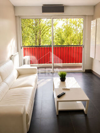 Vente Appartement Cagnes-sur-Mer - Spacieux 3 pièces de 75 m² avec garage fermé, cave et deux balcons Cagnes sur mer