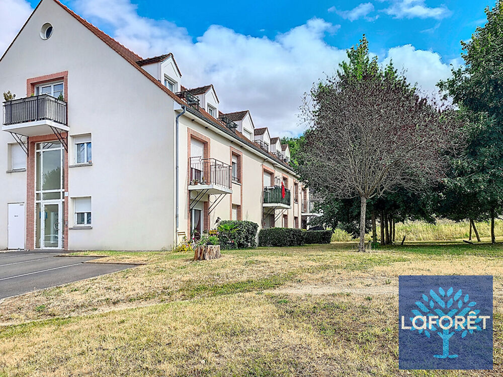 Vente Appartement Etampes - appartement 3 pièces avec 2 terrasses, piscine et parkings Etampes
