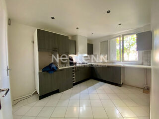 Location Appartement APPARTEMENT 3 CHAMBRES - 86m² - RESIDENCE SECURISEE Blois