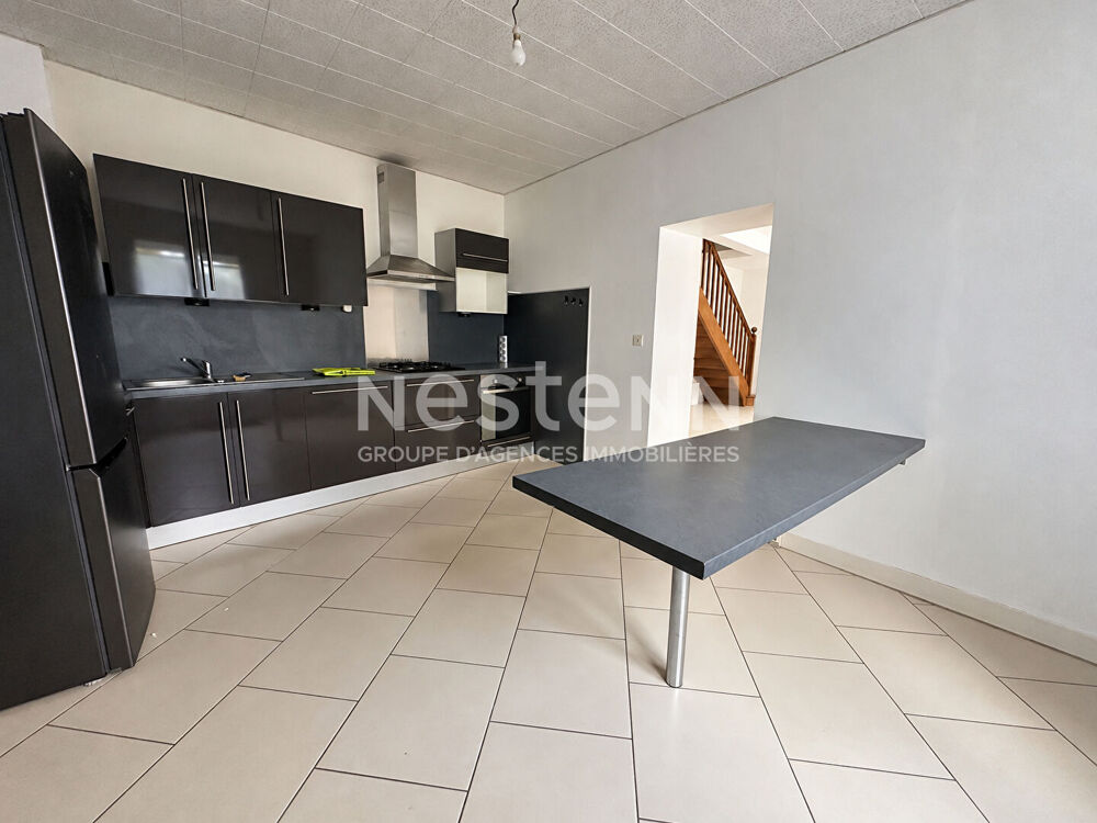 Vente Maison Vente jolie maison familiale hyper centre de 171.79 m² avec 4 chambres et bureau à Château-du-Loir (72500) Montval sur loir