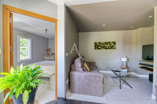  Maison à vendre 8 pièces 231 m²