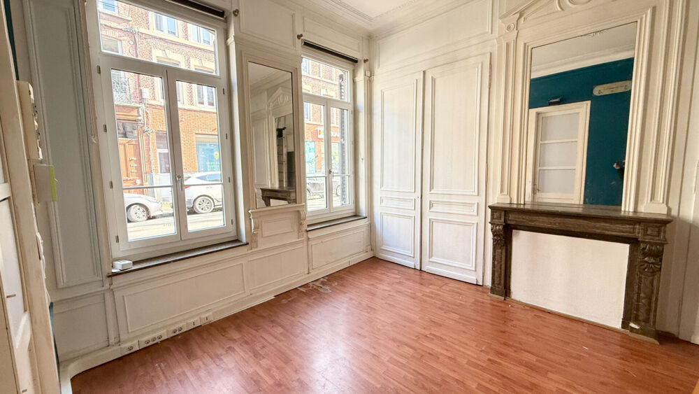   EXCLUSIVITE : BUREAU RUE COLBERT SECTEUR CATHO DE 20,62 m² RARE SUR LE MARCHE Lille