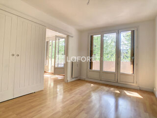  Appartement à louer 4 pièces 72 m²