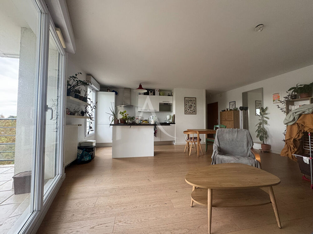 Location Appartement Appartement 3 pièce(s) 61.28 m2 Nantes