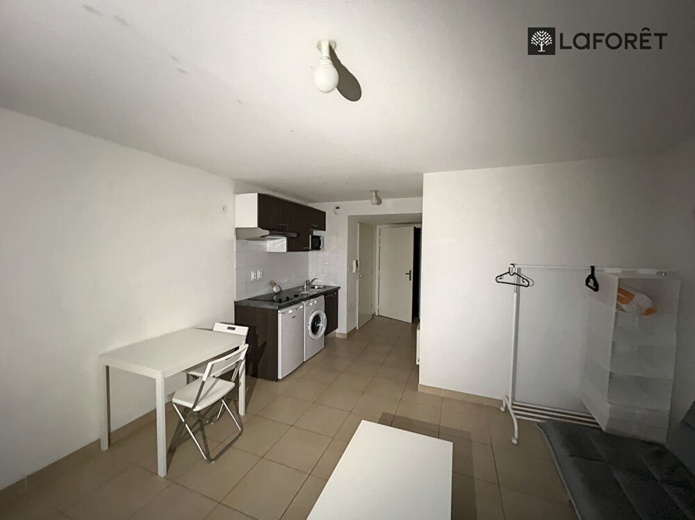 Appartement Cavaillon 1 pièce(s) 28.09 m2