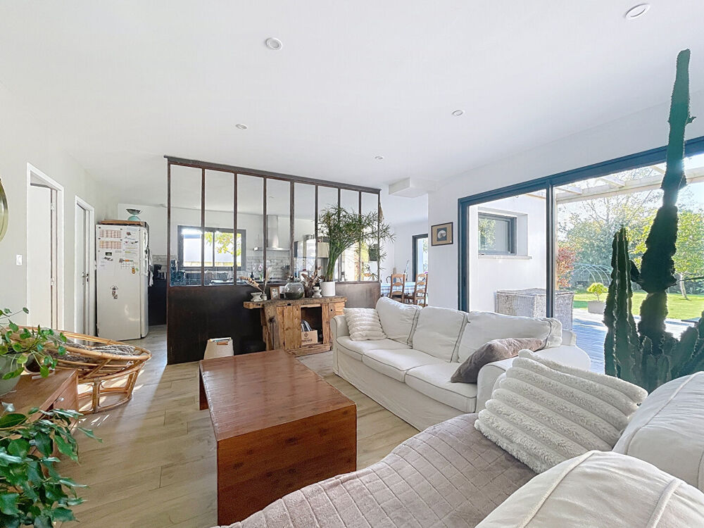 Vente Maison Superbe maison de plain pied à vendre à 900 m du bourg de Surzur Surzur