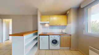  Appartement  vendre 2 pices 45 m