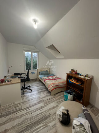  Maison � louer 7 pi�ces 166 m�