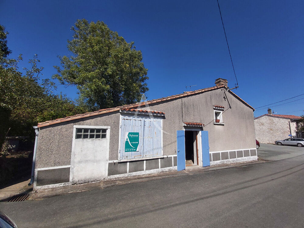 Vente Maison Maison dans hameau proche de Coulonges Puihardy