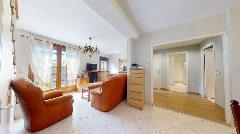 Vente Maison Maison Roissy En Brie 5 pièce(s) Pontault combault