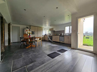  Maison  vendre 5 pices 163 m