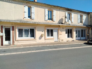  Immeuble à vendre 15 + pièces 534 m²