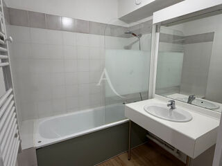  Appartement à louer 1 pièce 35 m²
