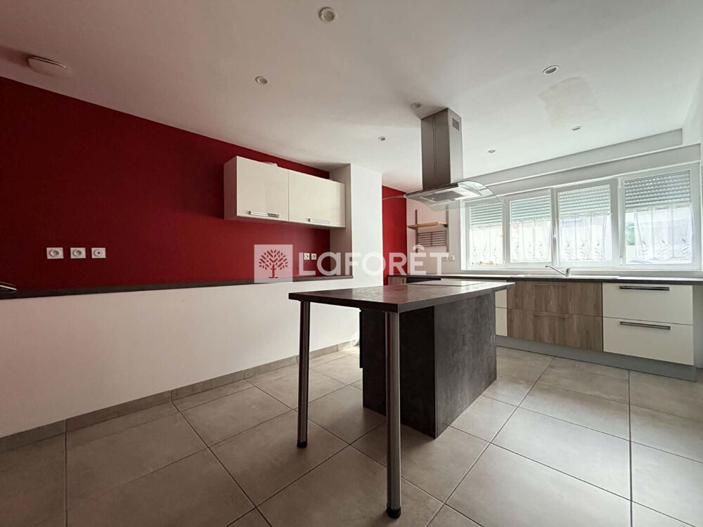 Vente Maison Maison Indépendante à Vouziers 3 chambres Vouziers
