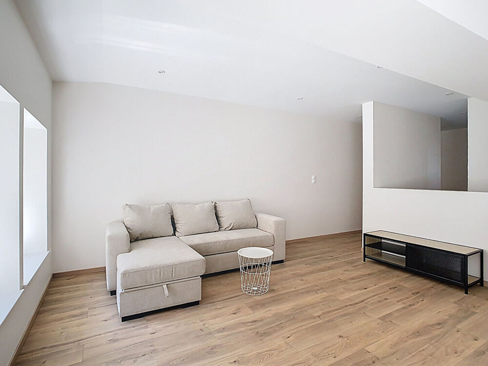 Location Appartement Appartement meublé de type T3 74m2 NEUFCHATEAU Neufchateau