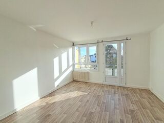  Appartement à louer 3 pièces 62 m²