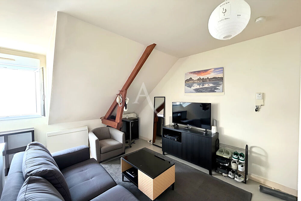 Appartement Nantes 19m² dernier étage + box en sus