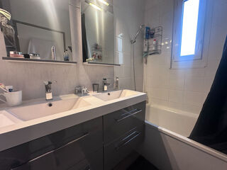  Appartement  vendre 4 pices 84 m