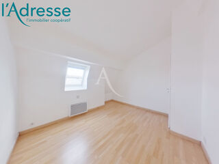  Appartement à louer 3 pièces 49 m²