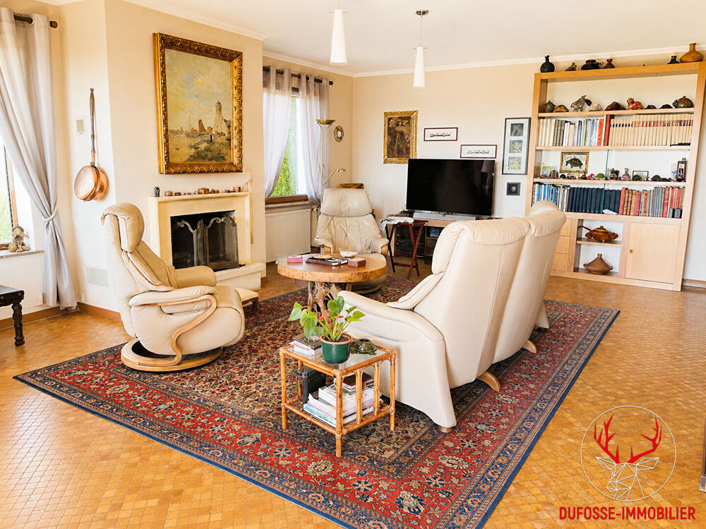 Vente Maison Demeure familiale d'exception d'environ 250 m²  à MOIRE| Parc arboré de 3 620 m² | Piscine Val d oingt