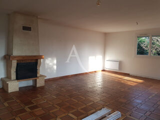  Maison à louer 4 pièces 113 m²