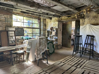  Remise / Grange à vendre 173 m²