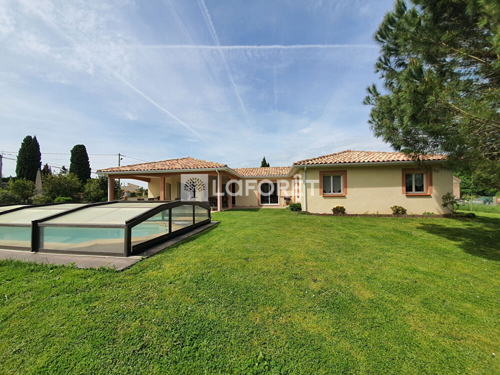 5 minutes de Villaudric, maison de 150 m² avec piscine sur parcelle de 2 500 m² !!!