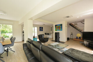  Maison  vendre 7 pices 160 m