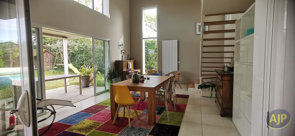 � vendre  Maison Ar�s (33740)