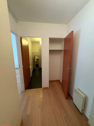  Appartement à louer 2 pièces 47 m²