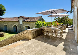  Villa à vendre 10 pièces 270 m²