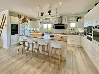  Maison 5 pi�ces 130 m� Longages