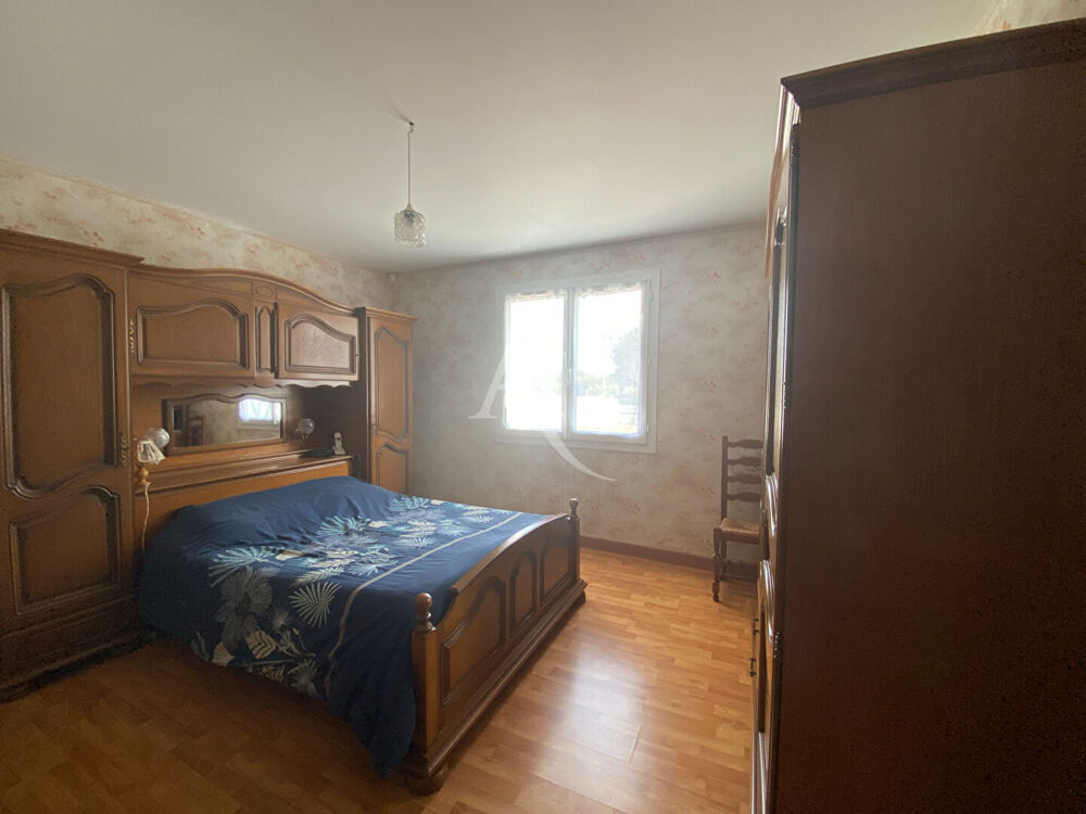 Maison Villeneuve En Retz 5 pièce(s) 131 m2