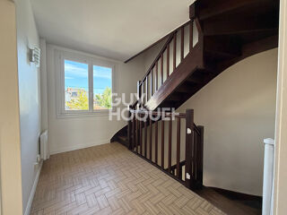  Maison à louer 5 pièces 114 m²