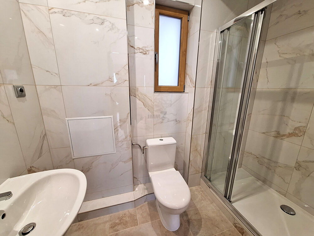 Appartement neuf F3 avec terrasse et jardinet - 790 HC