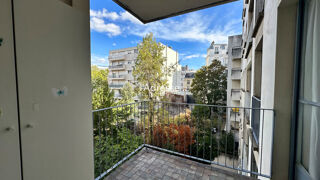  Appartement à louer 4 pièces 80 m²