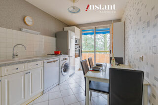  Appartement à louer 2 pièces 67 m²