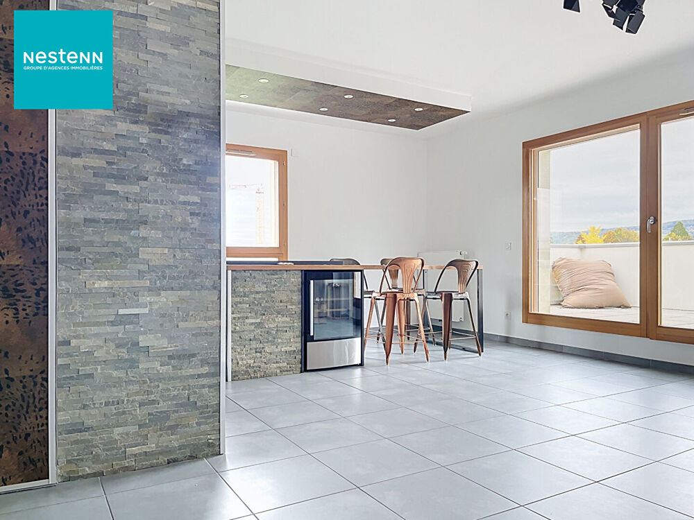 Location Appartement ARGONAY _ Appartement meublé, 3 pièces de 64,57 m², au dernier étage, avec spacieuse terrasse et place de parking, à louer Argonay