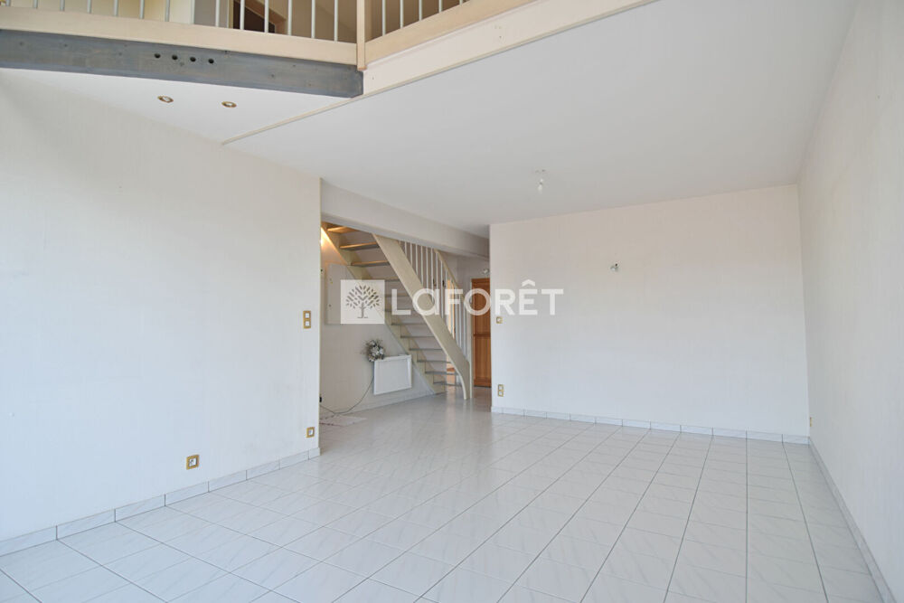 BRIVE-LA-GAILLARDE - DUPLEX AVEC TERRASSE, ASCENSEUR, GARAGE ET CAVE