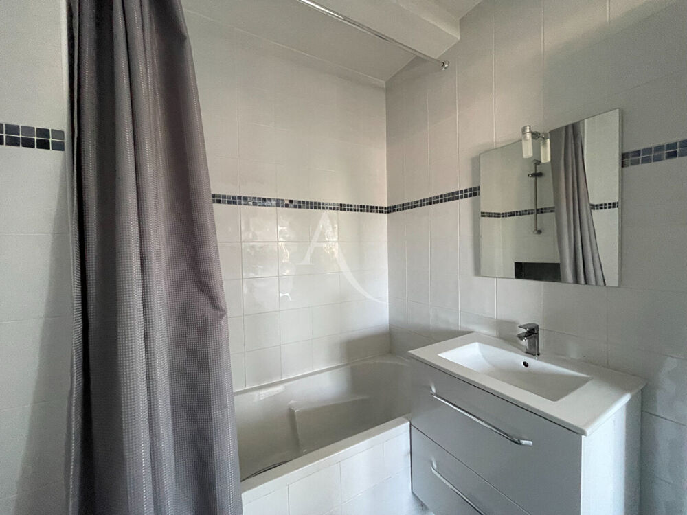 Location Appartement Studio de 28m² Viry-Chatillon centre ville Viry chatillon